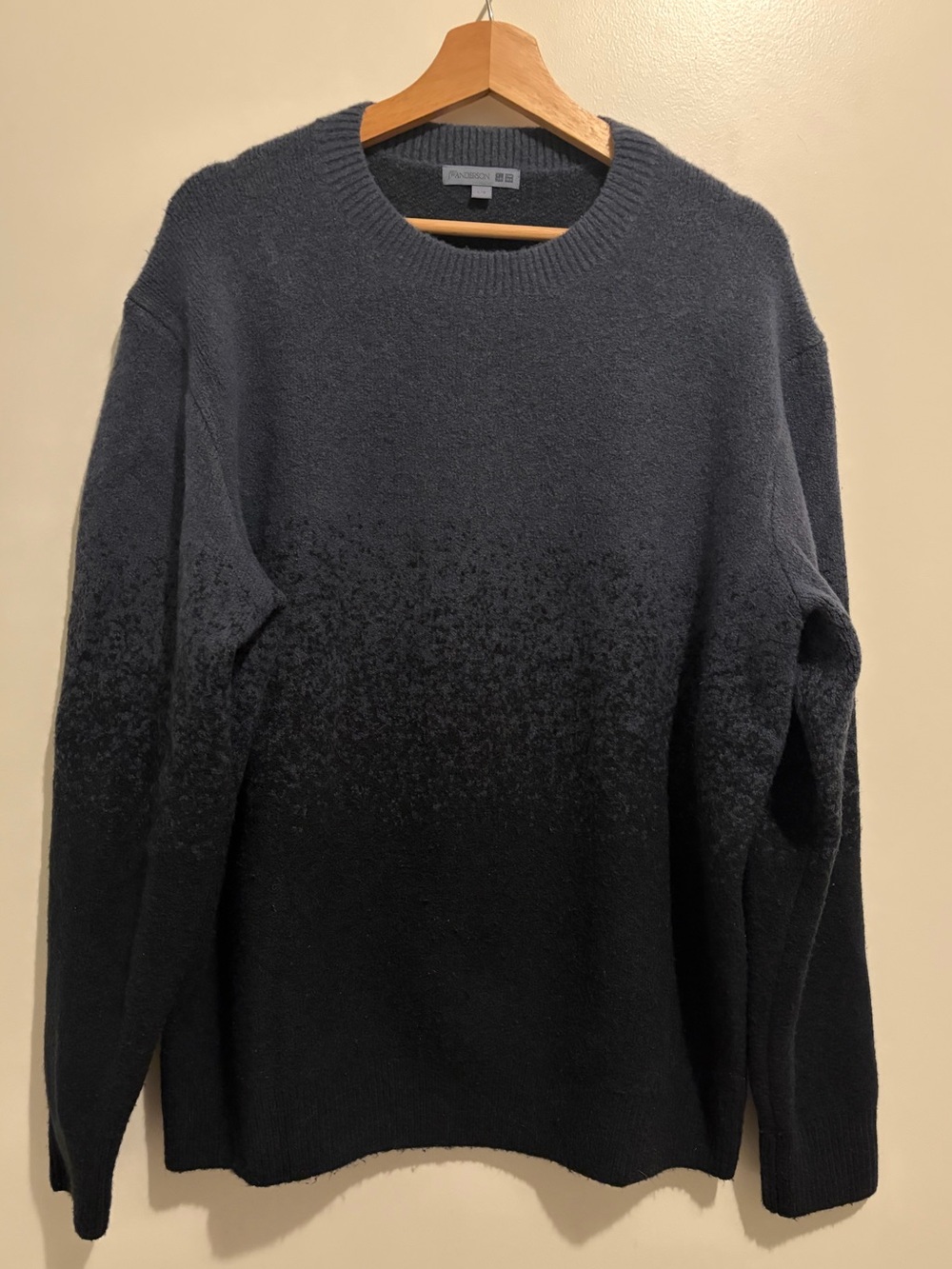 Uniqlo JW Anderson Blue Gradient Soufflé Yarn Crew Neck Jumper Sweater - Large - Picture 2 of 2